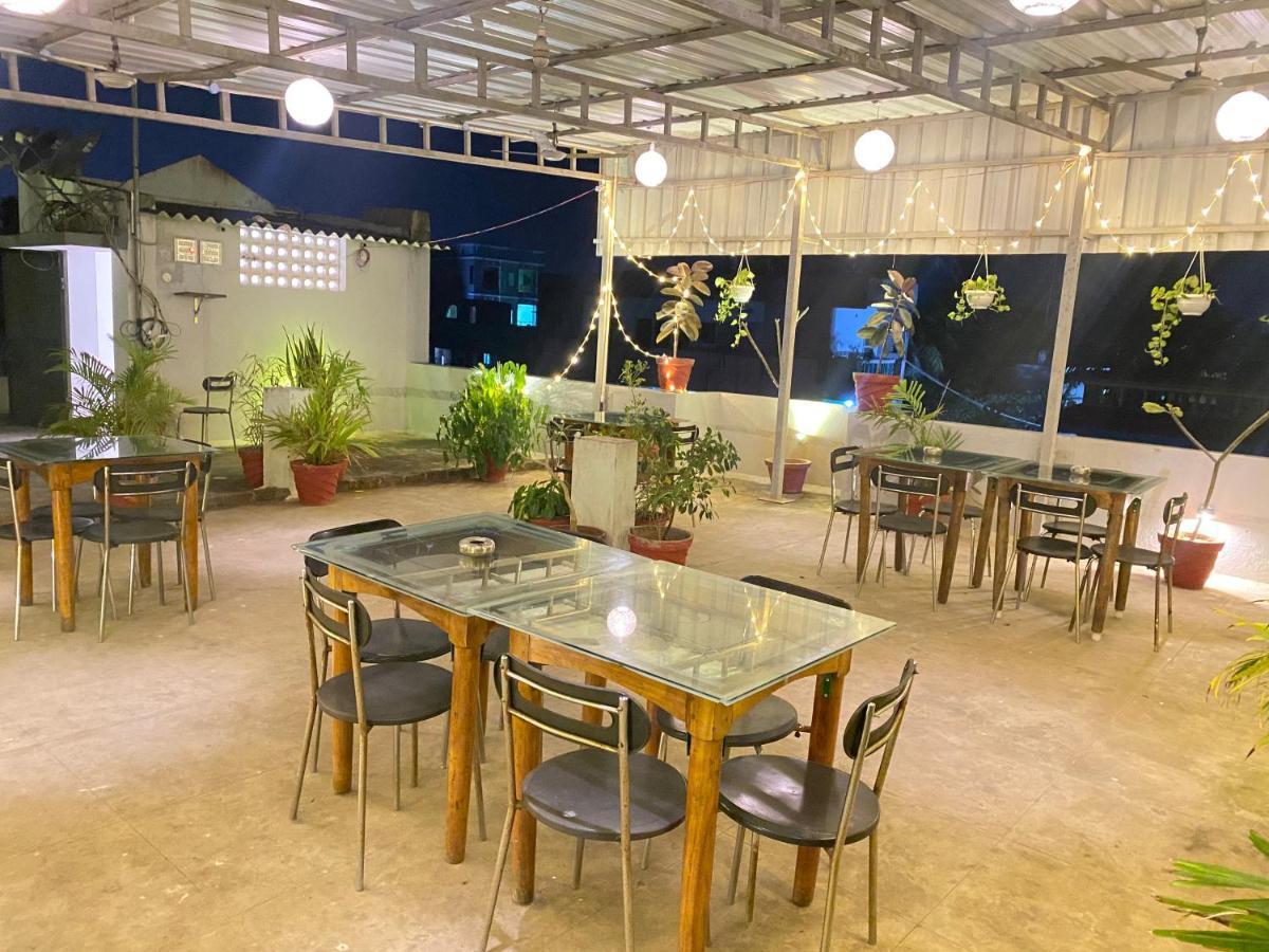 La Paradise Residency ปอนดิเชอรี ภายนอก รูปภาพ