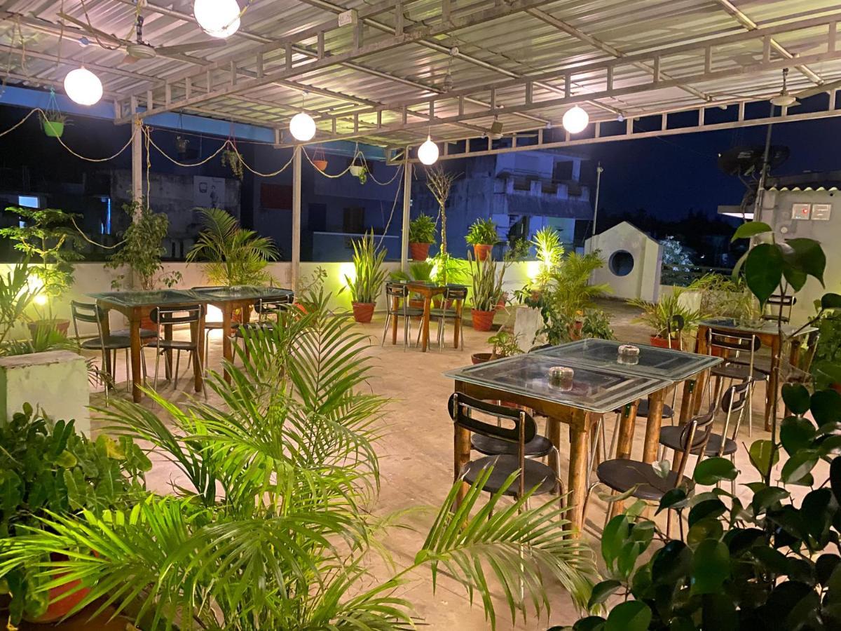 La Paradise Residency ปอนดิเชอรี ภายนอก รูปภาพ